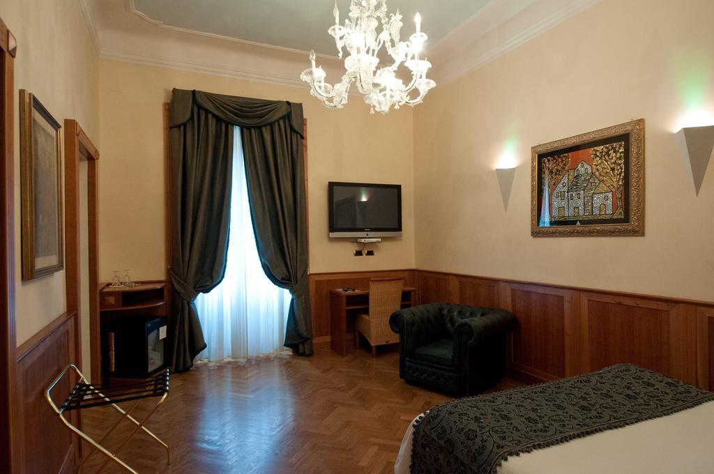 Pensionat Relais Conte Di Cavour De Luxe Rom