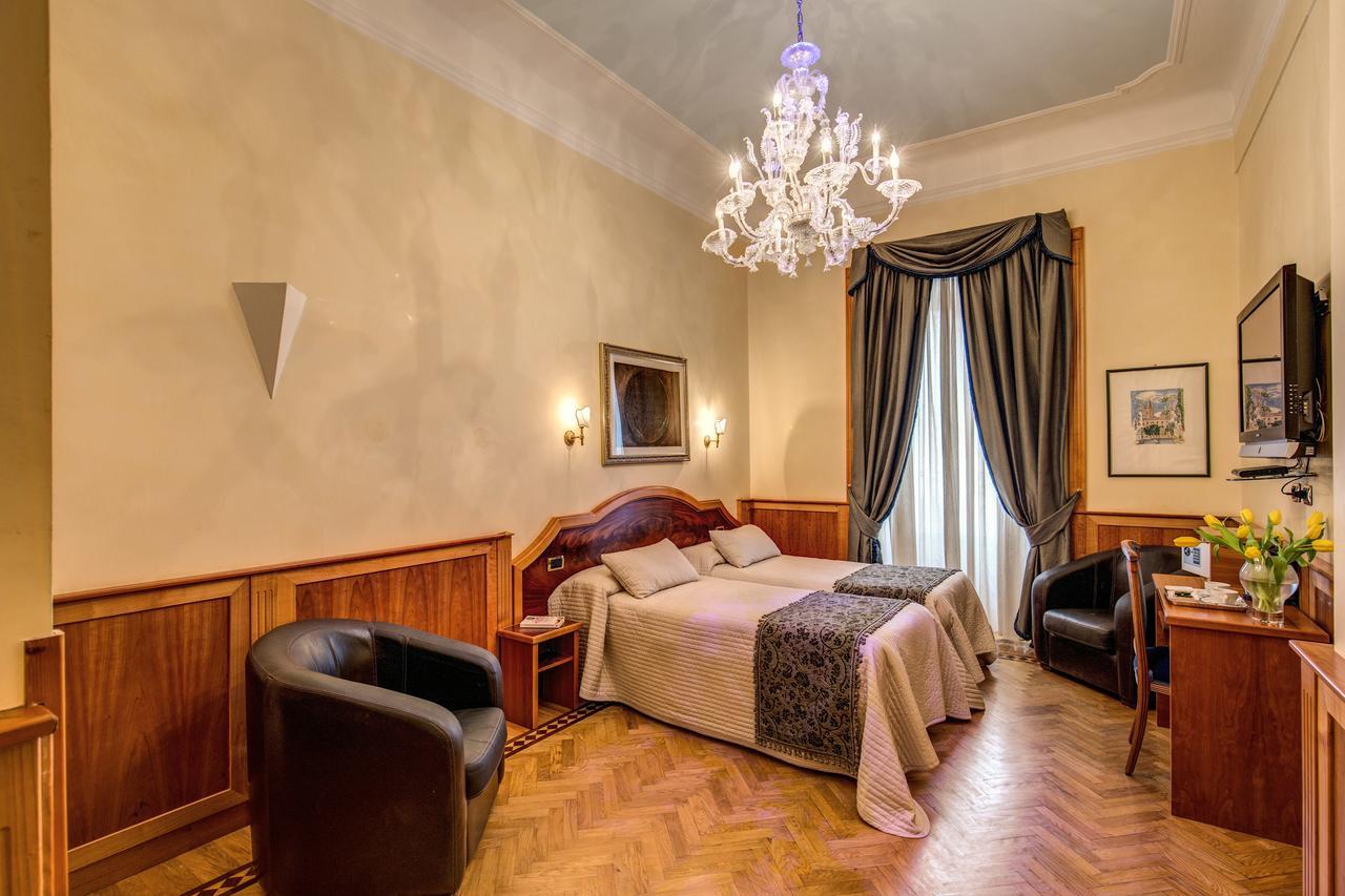 Relais Conte Di Cavour De Luxe 2* Rom
